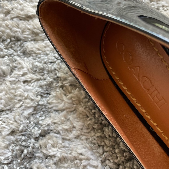 Coach heels size 7B - Picture 3 of 9